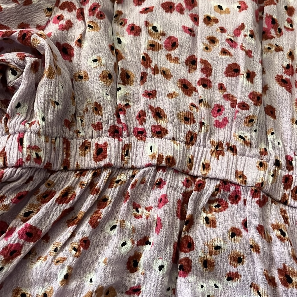 Floral top - Picture 3 of 3